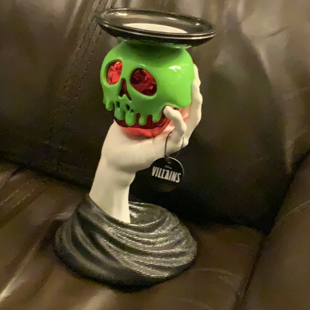Bath & Body Works Disney Villains Snow White Poison Apple Candle Holder New - Picture 3 of 3